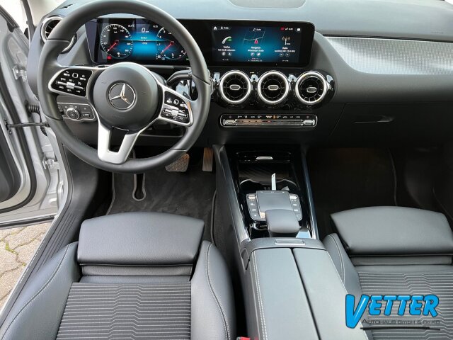 GLA 200 Progressive/Navi/Autom./Klima/LED