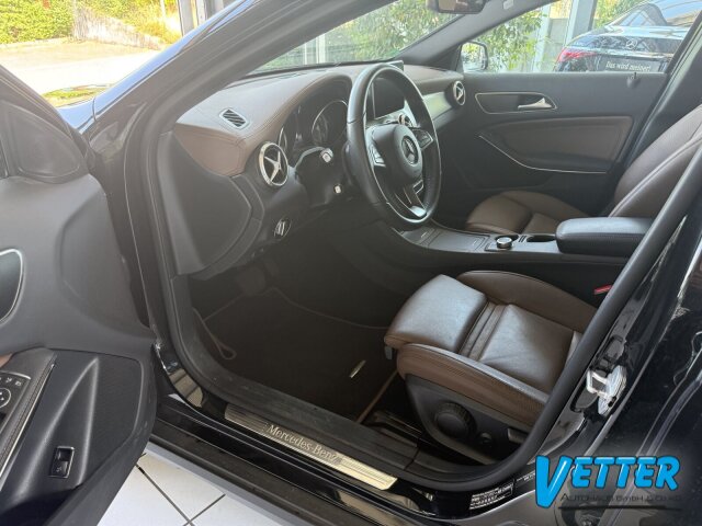 GLA 220 d 4MATIC Sport Urban*Navi*RüKa*Autom*