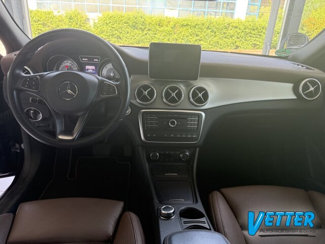 GLA 220 d 4MATIC Sport Urban*Navi*RüKa*Autom*