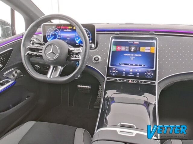 EQE 300 Edition AMG-Line*AHK*Night*Head-up*Distr*