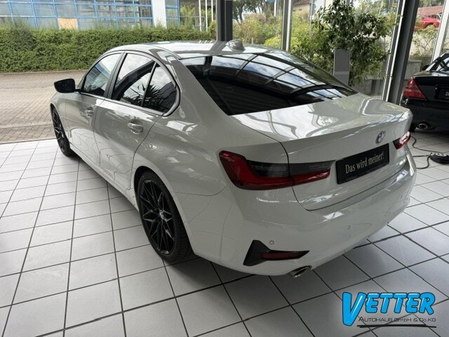 320 i Advantage Autom.*Klima*Navi*LED Sitzhzg.